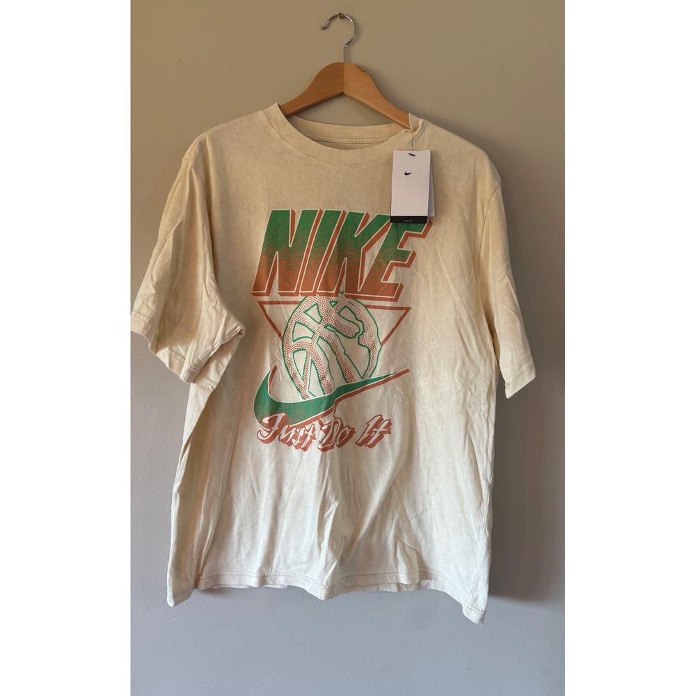 Nike Womens Basketball Graphic T-Shirt Loose Fit Cream Orange Green L‎ NWT